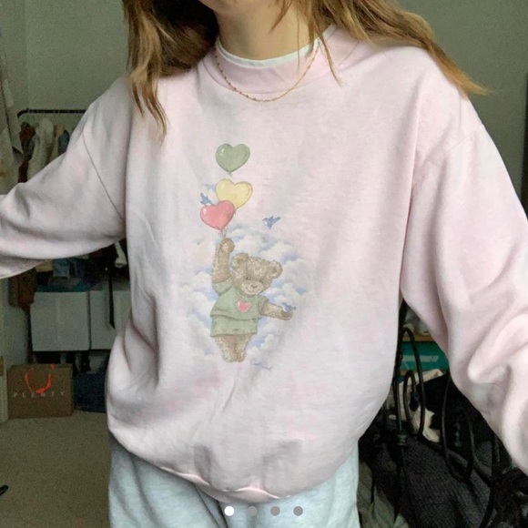 Cutest vintage dreamy teddy bear sweatshirt. - Picture 1 of 5
